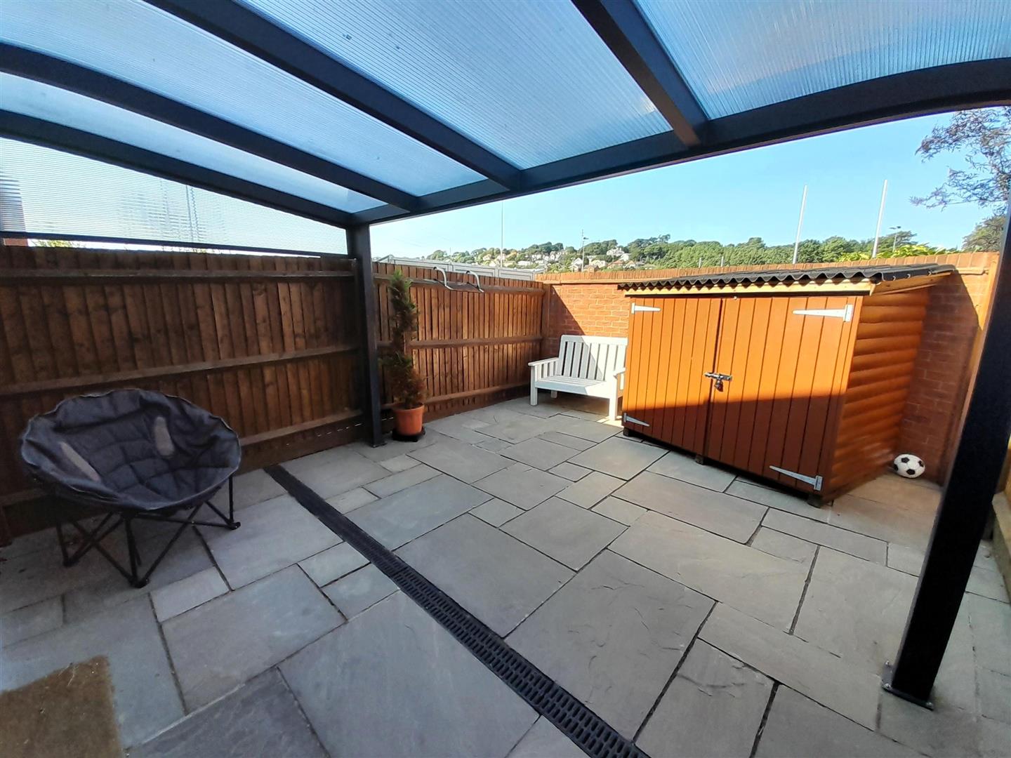 Stryd Bennett, Llanelli, SA15 4DQ